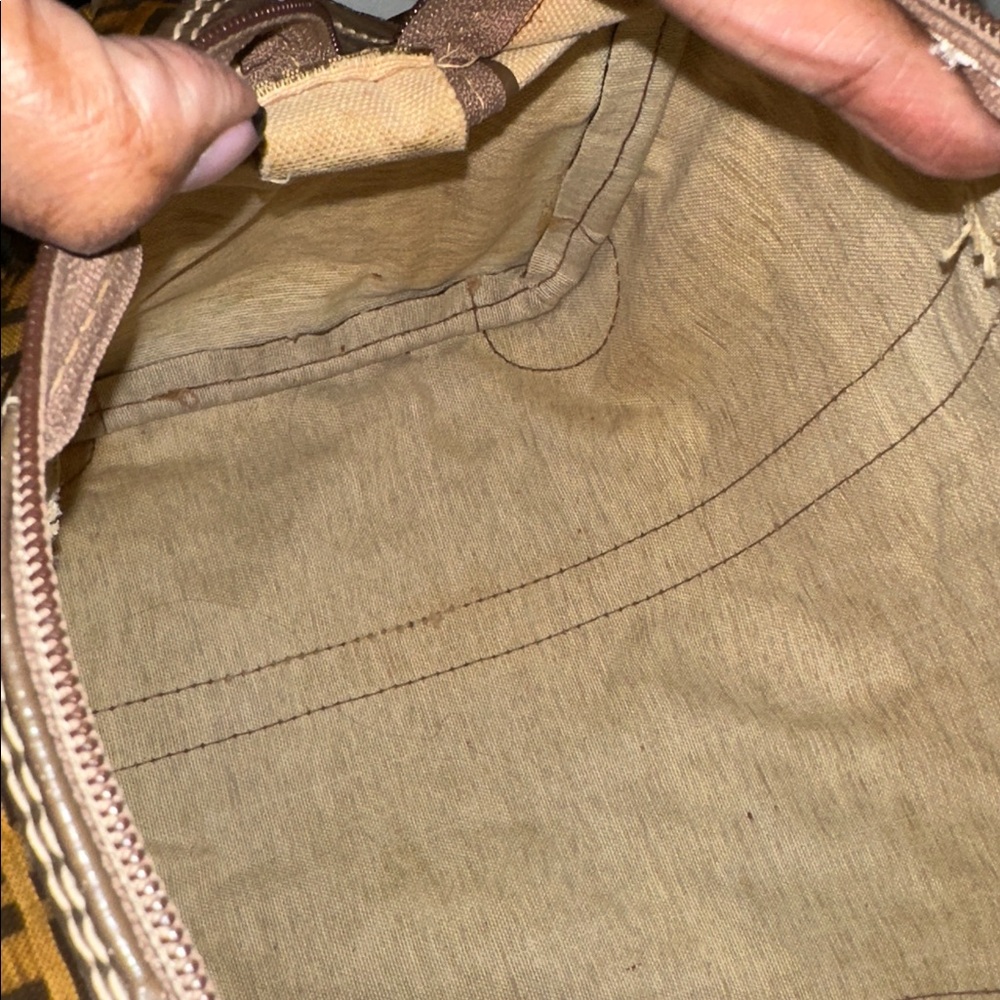 Fendi Tan and Brown Monogram Handbag PRE-OWNED. PROJECT BAG. - Picture 14 of 17